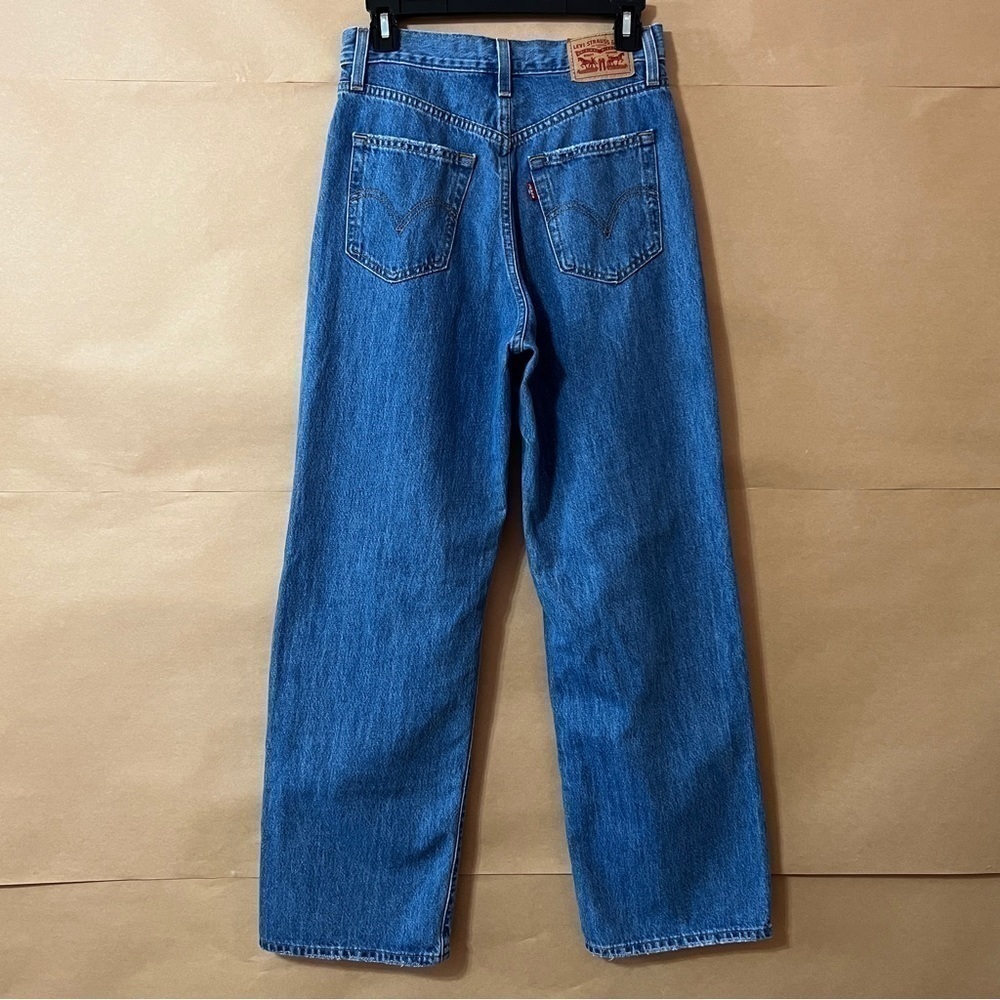 Levi's | High Waisted Straight Leg Jeans Distressed Denim Medium Wash Size 26 - Picture 8 of 13